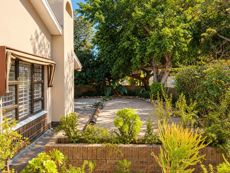 4 Bedroom Property for Sale in Protea Heights Western Cape